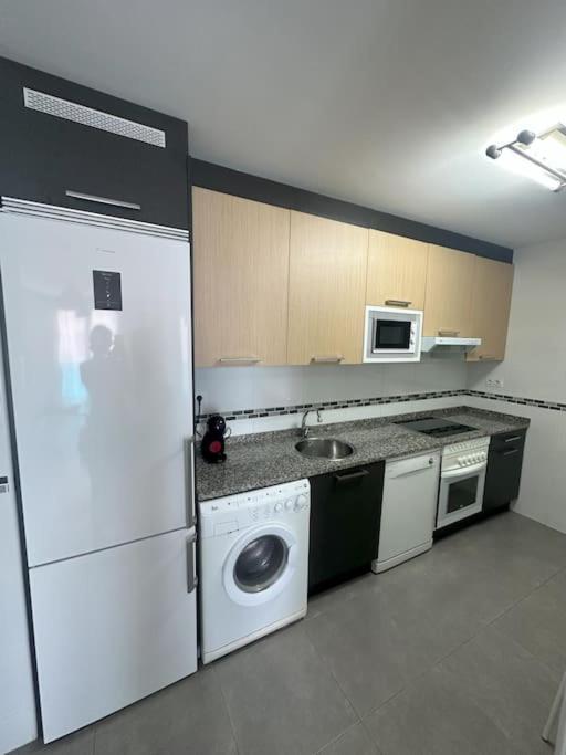 Piso Gijon Con Plaza De Garaje Vut4589As Apartamento Exterior foto